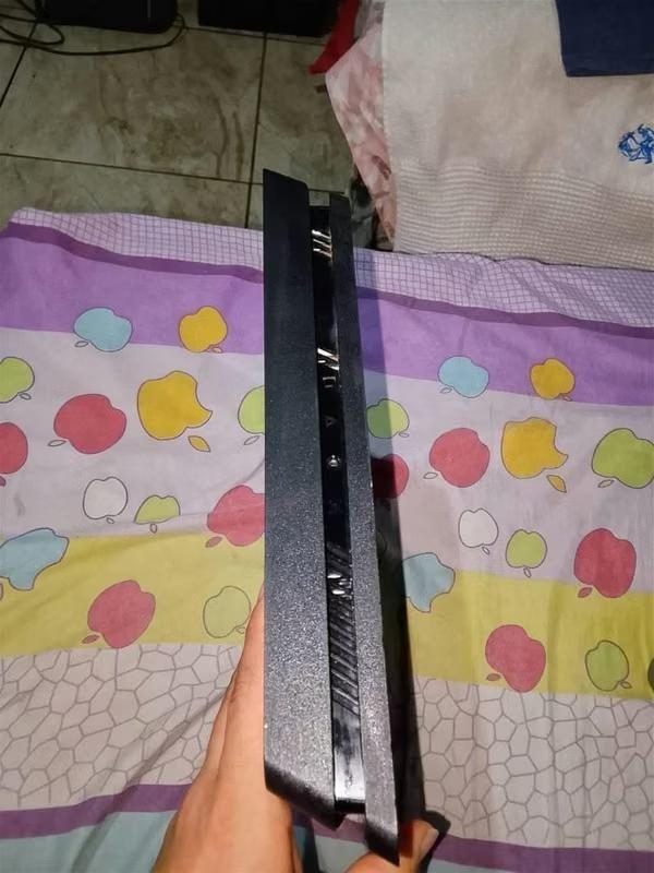 PS4 slim de 1tb - foto 4