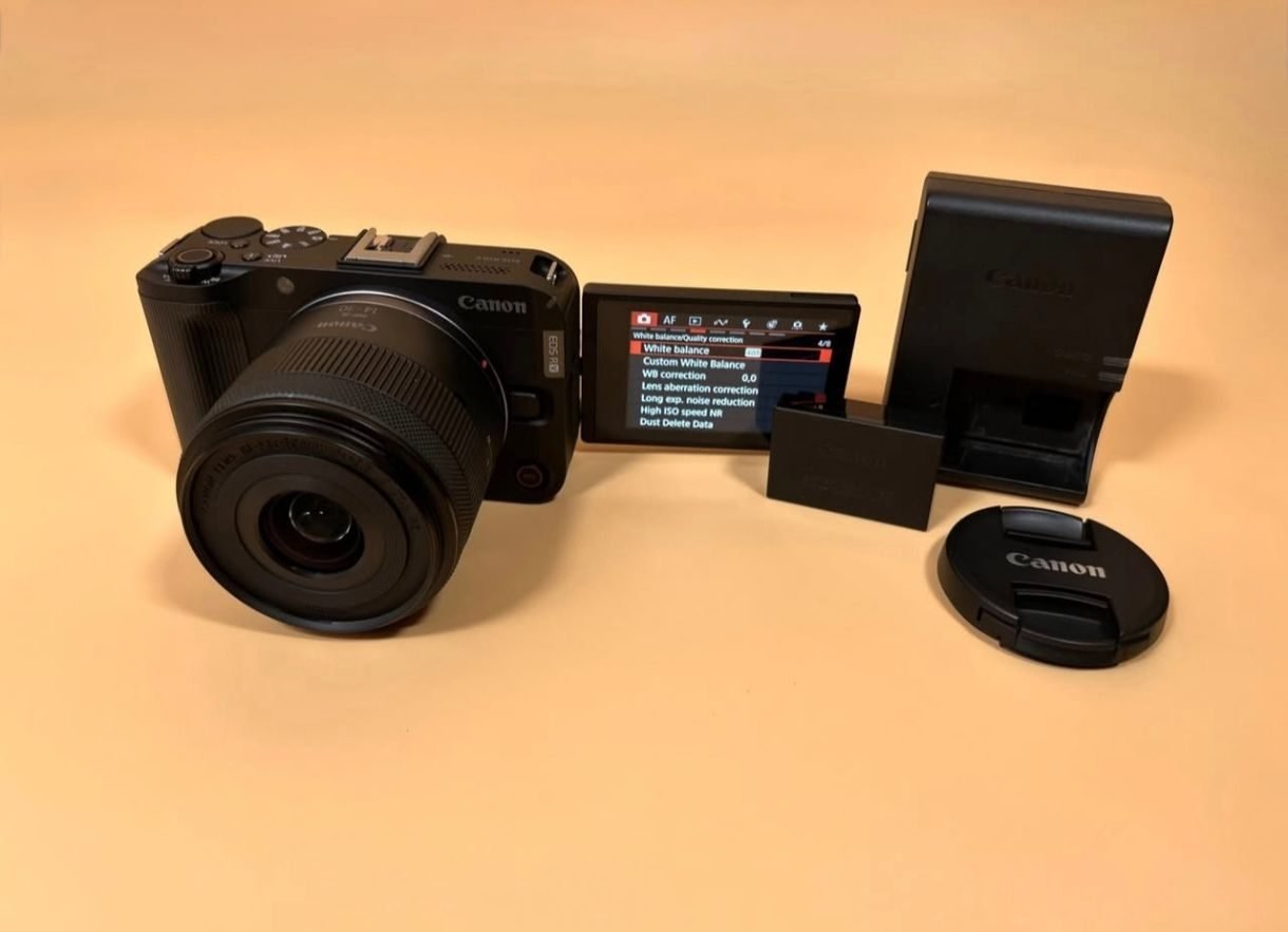 Canon EOS R50 V - foto 2