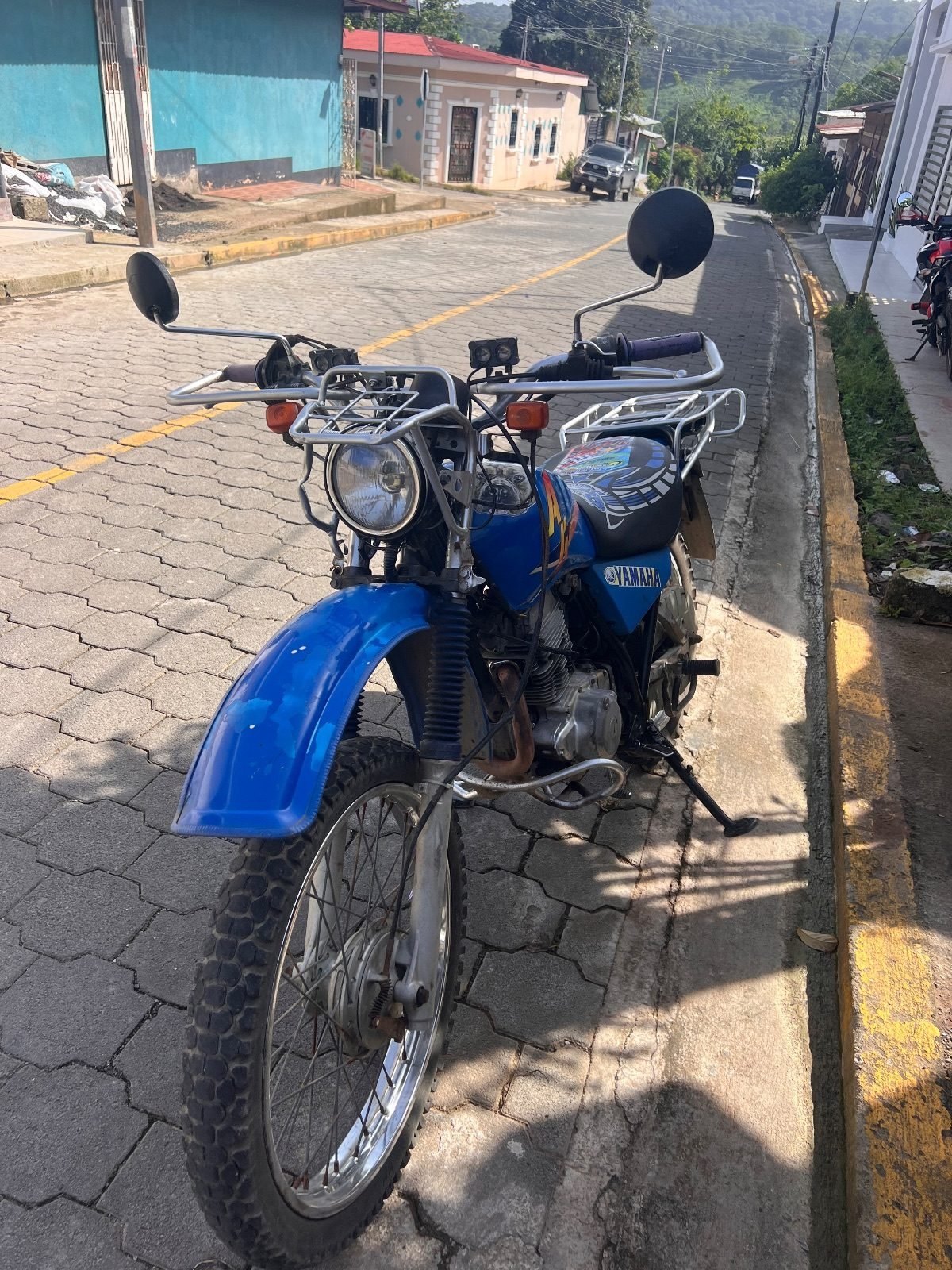 Yamaha AG-200 - foto 6
