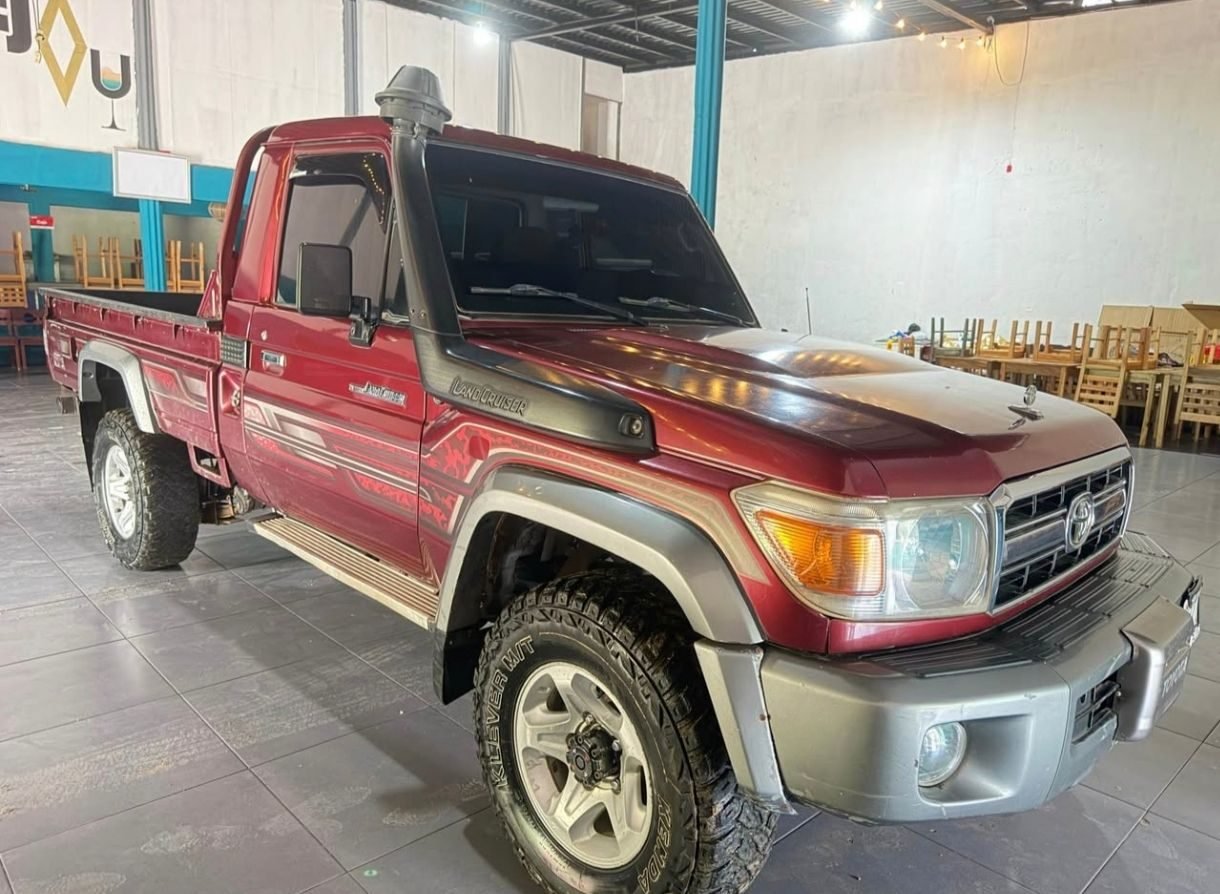 Toyota Land Cruser full 2014 - foto 3