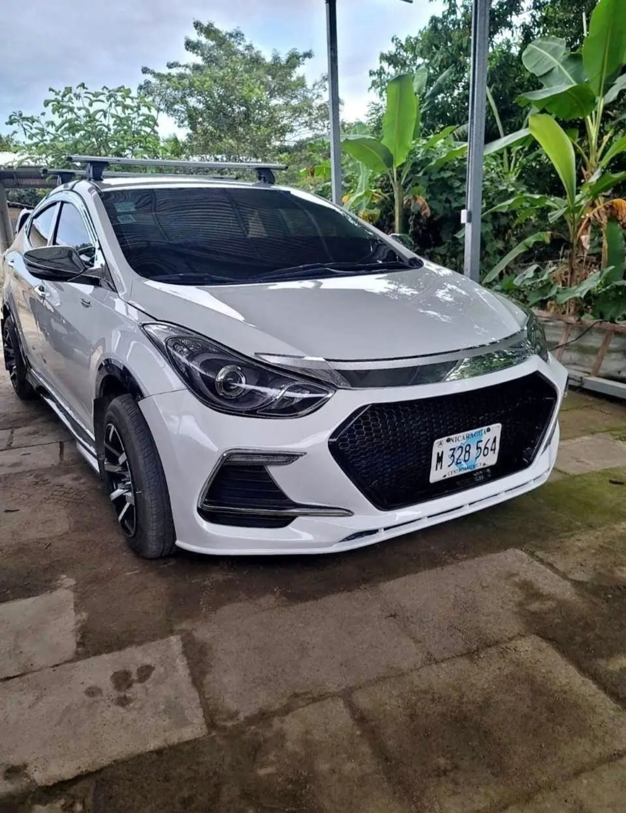 Hyundai Avante 2012