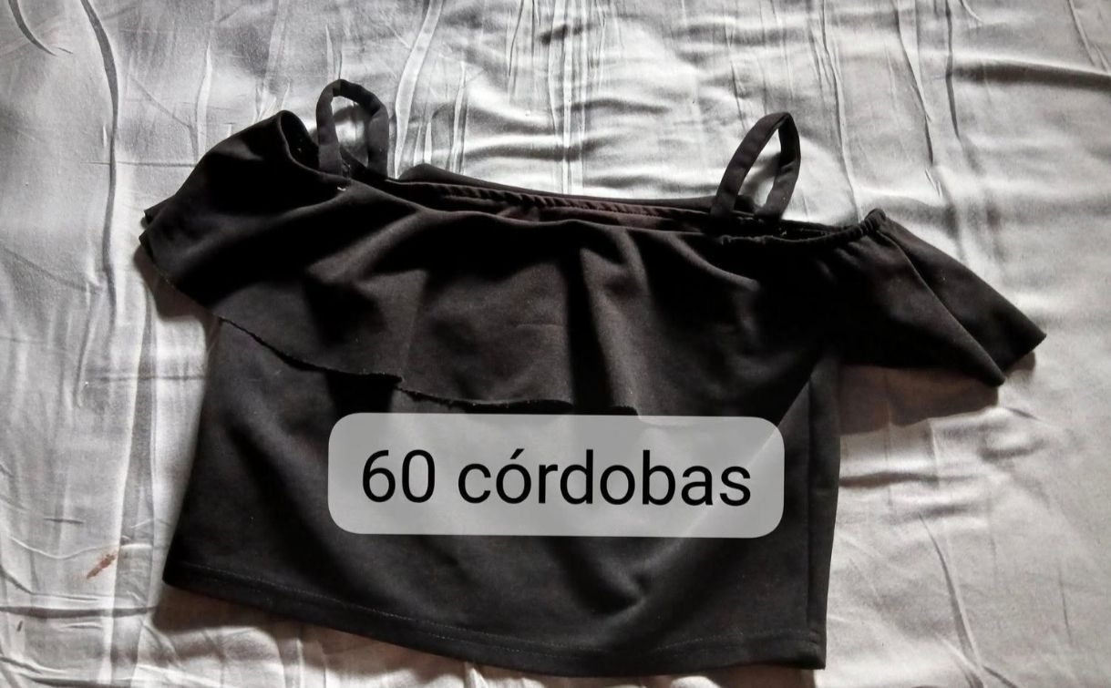 Ropa de mujer - foto 3