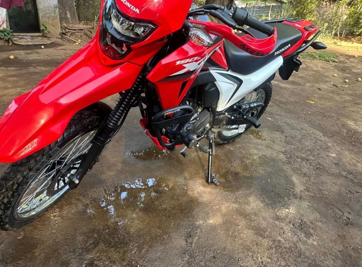 Honda xr 190L 2026 - foto 8
