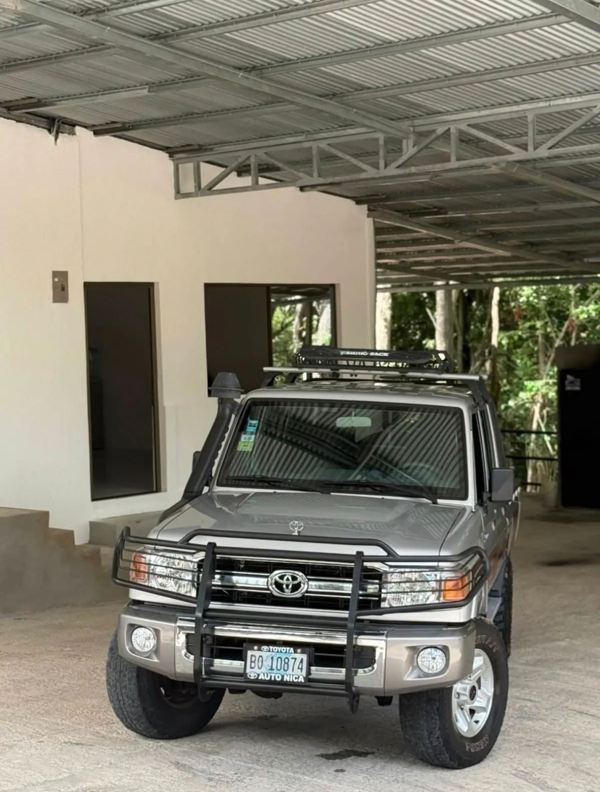 Toyota Land Cruiser 2022 - foto 2
