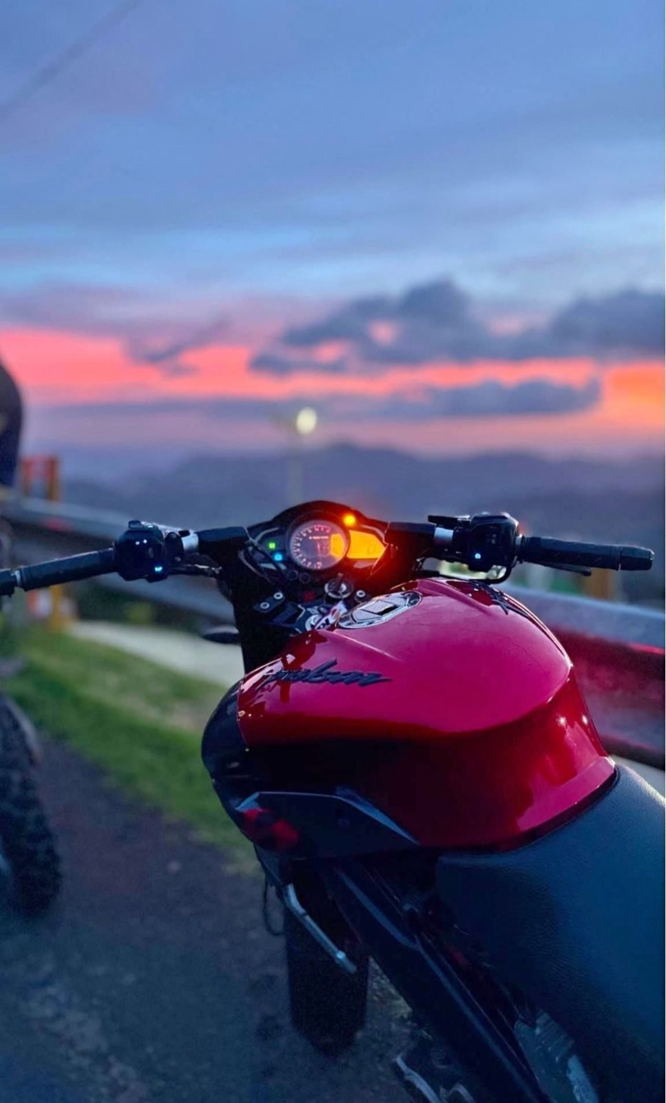 Pulsar NS 200