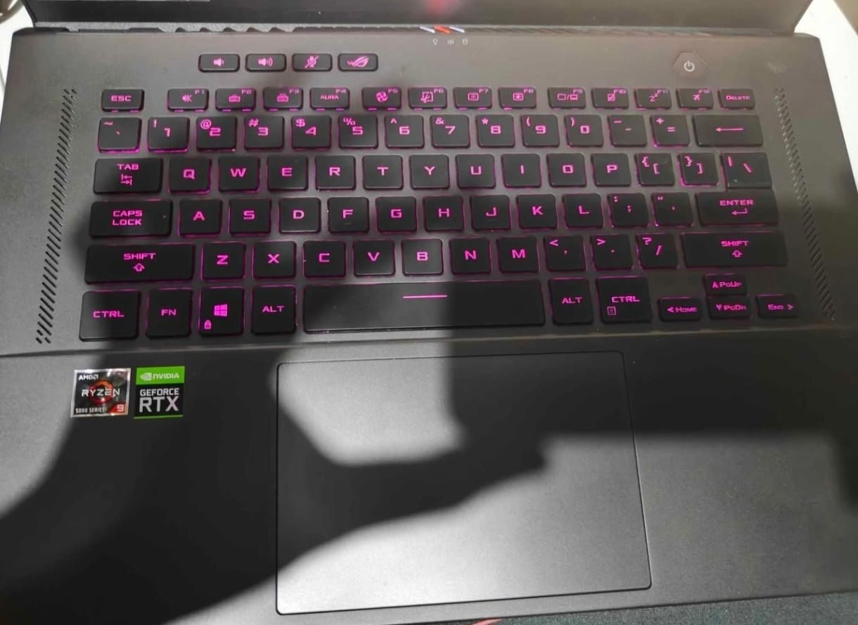 Asus ROG zephyrus g15 - foto 3