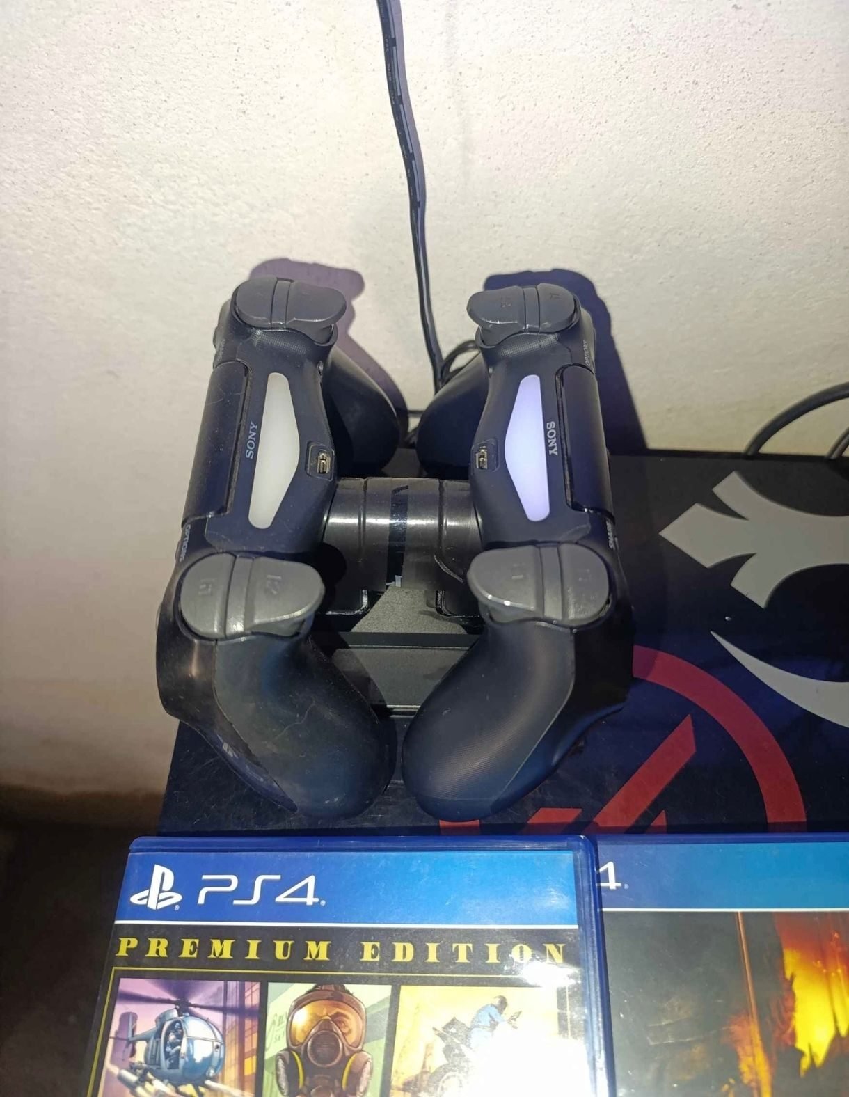 PlayStation 4 en buen estado - foto 4