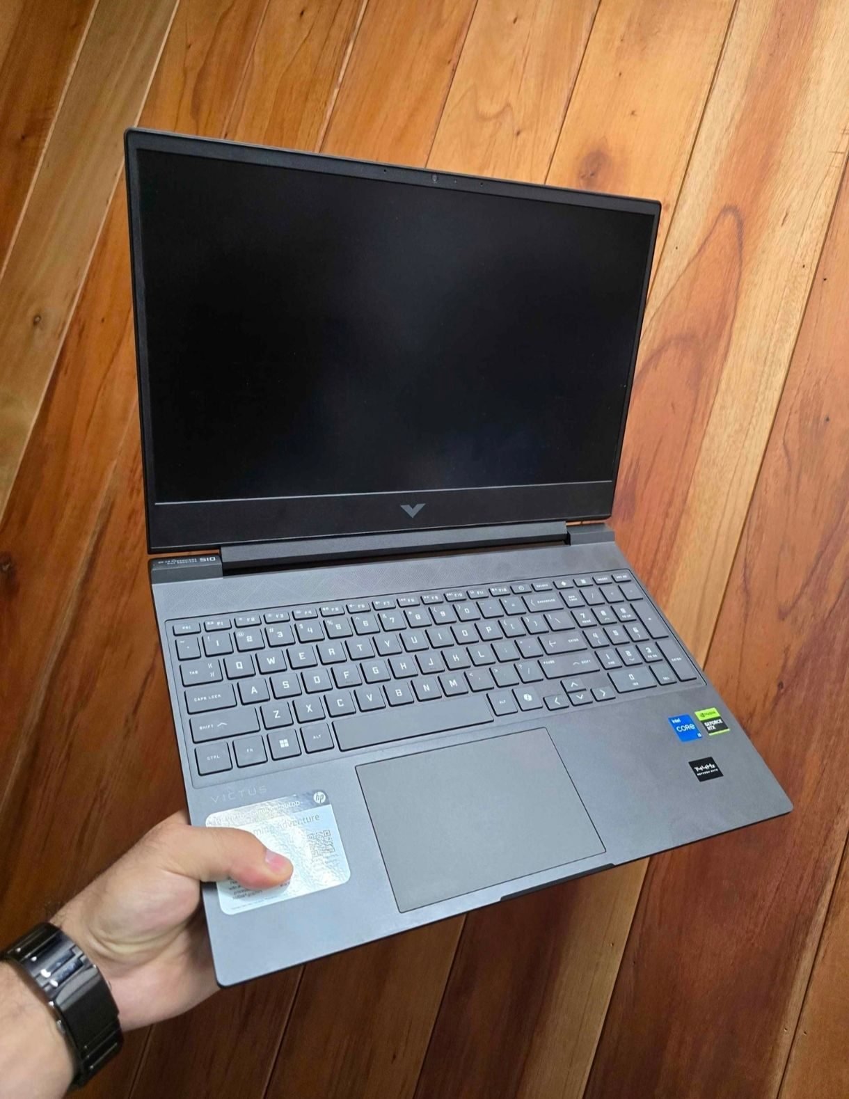 HP VICTUS GAMING – SEMINUEVA - foto 3