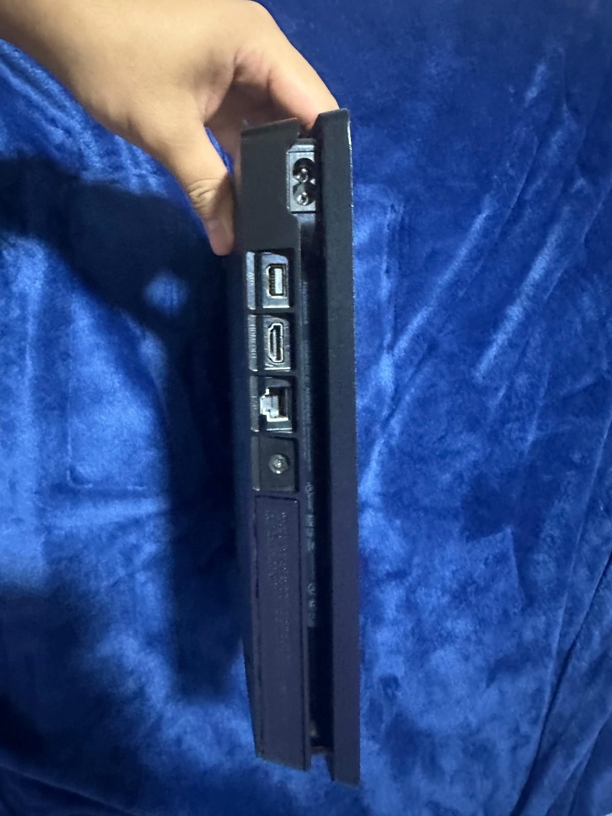 Playstation 4 Slim - foto 5