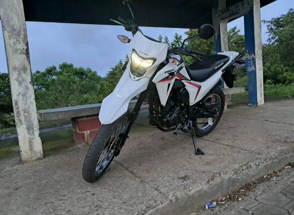 Honda xr 190 año 2025 - foto 2