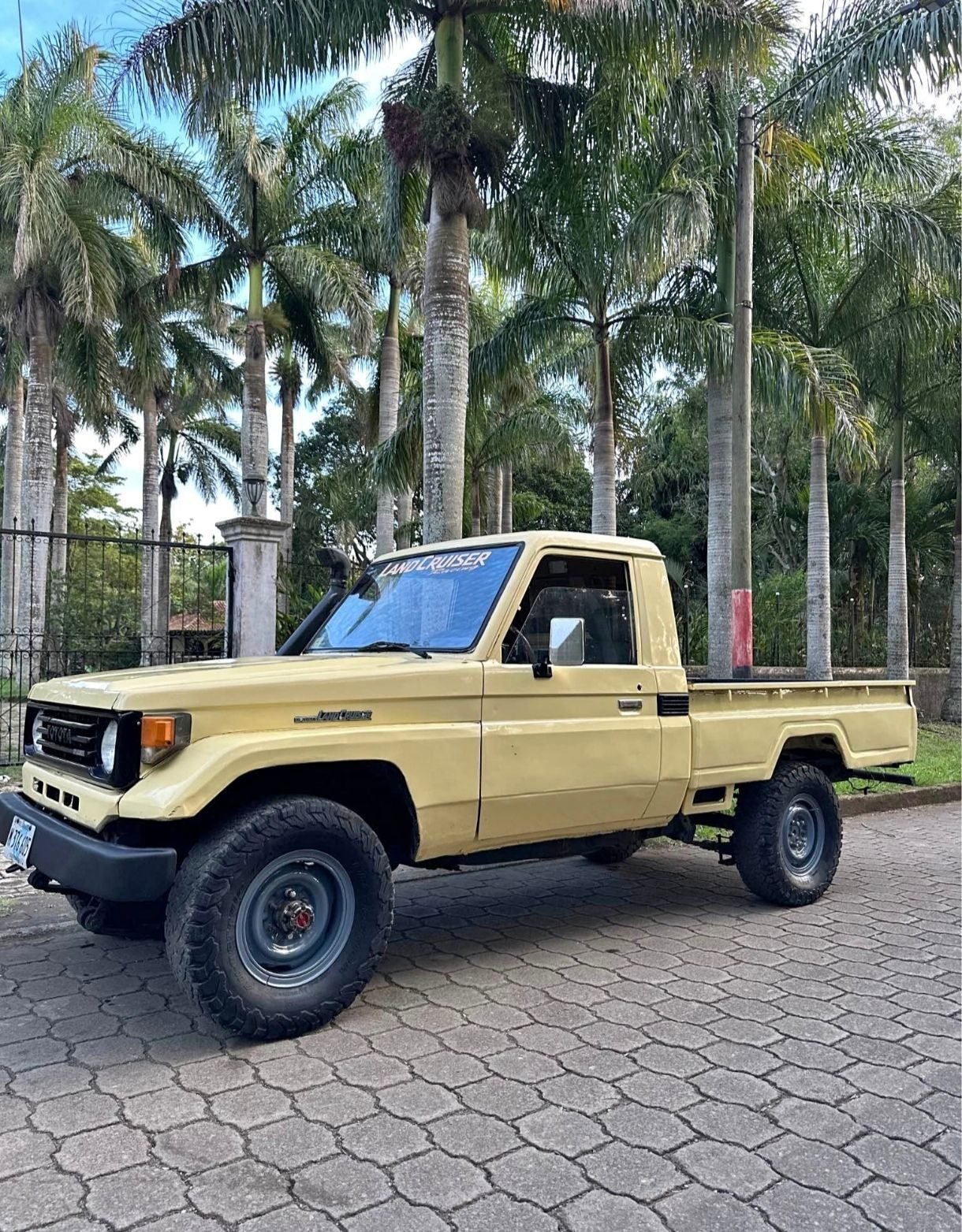 Toyota Land Cruiser serie 75 1993