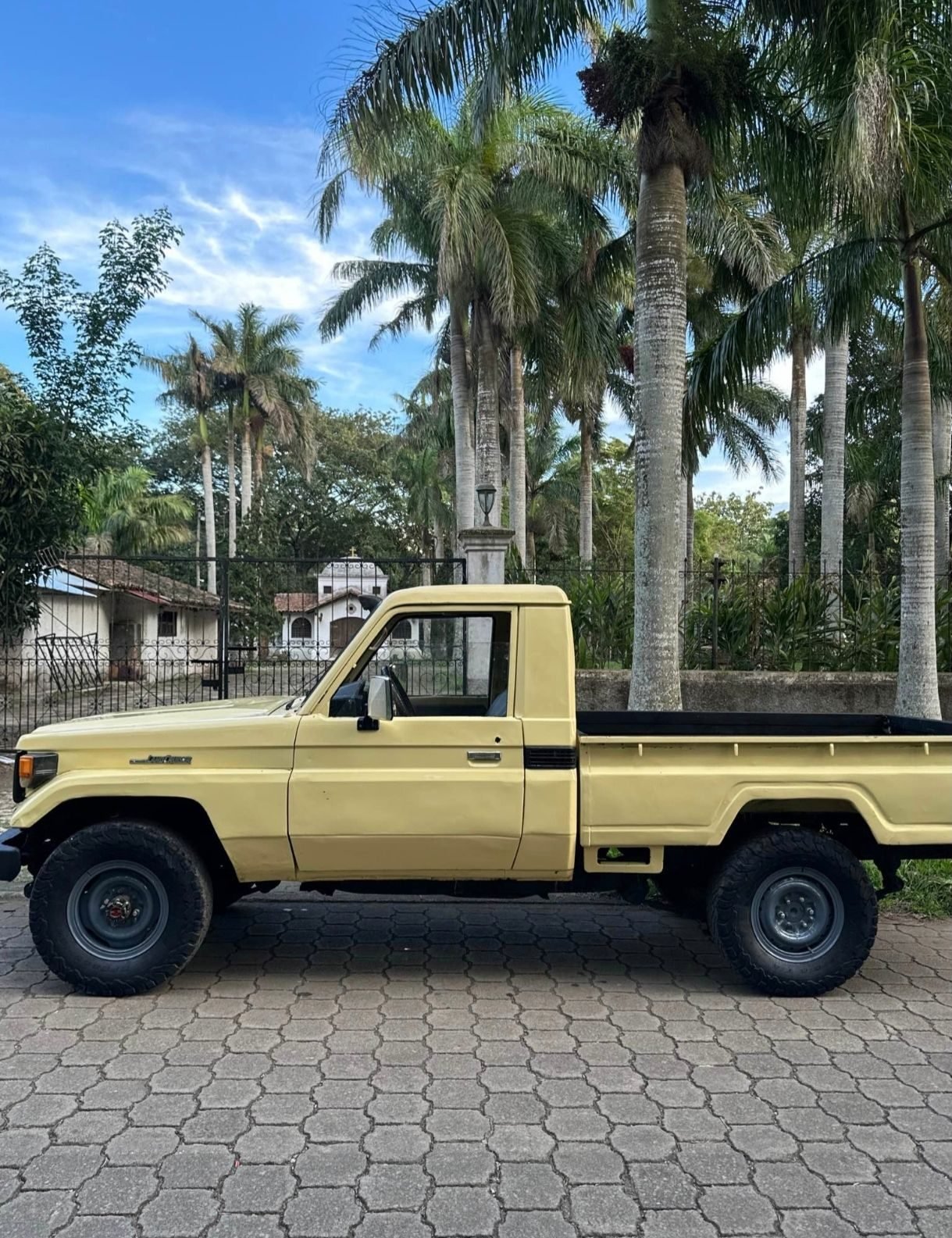 Toyota Land Cruiser serie 75 1993 - foto 3
