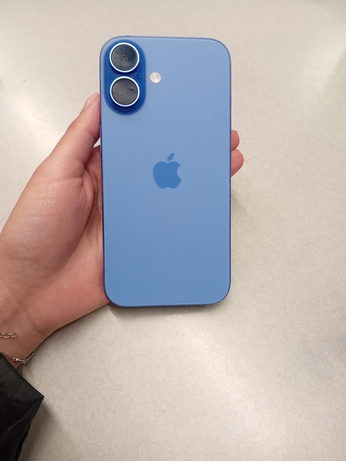 Iphone 16 | 256GB | Excelente estado