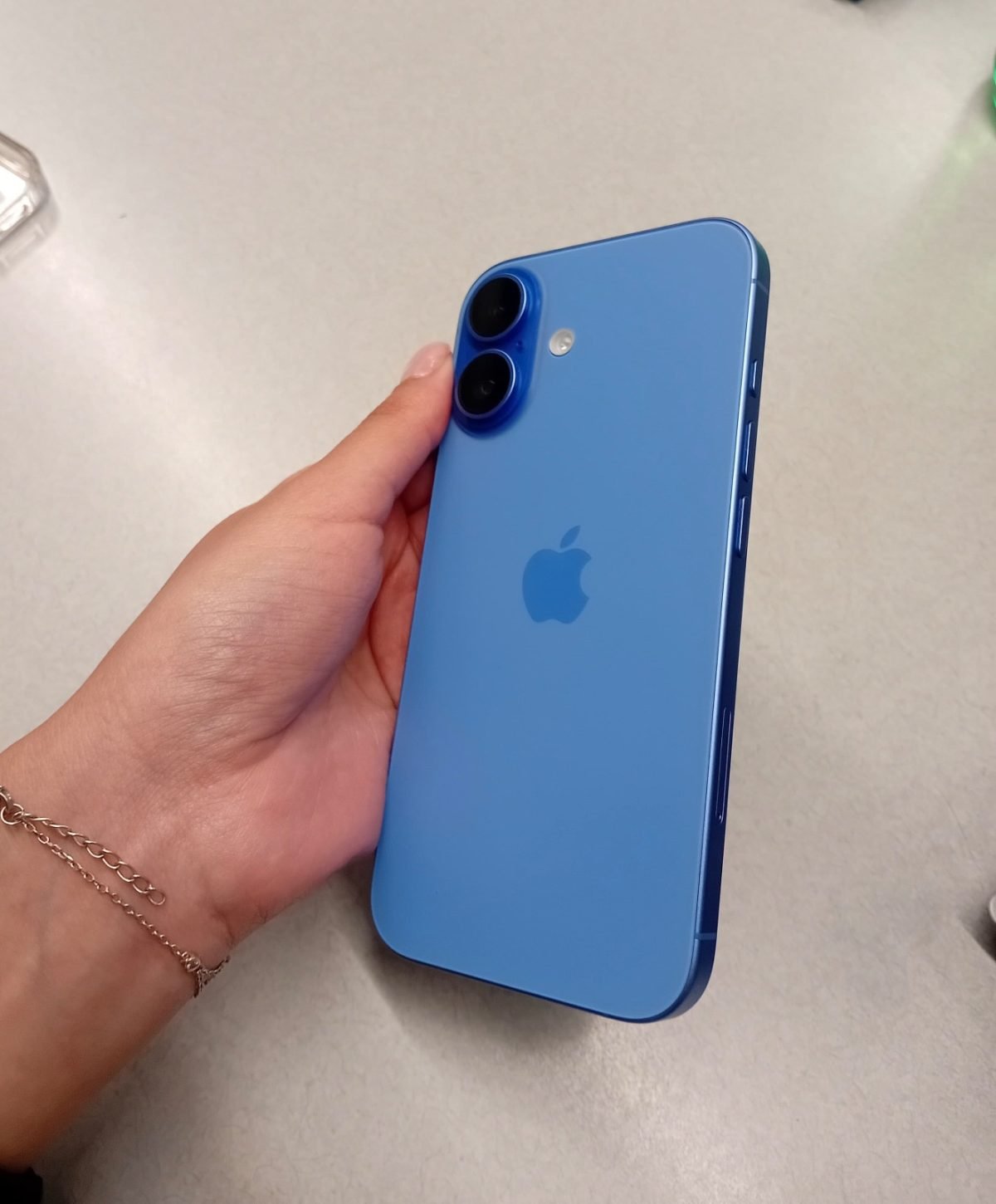 Iphone 16 | 256GB | Excelente estado - foto 4