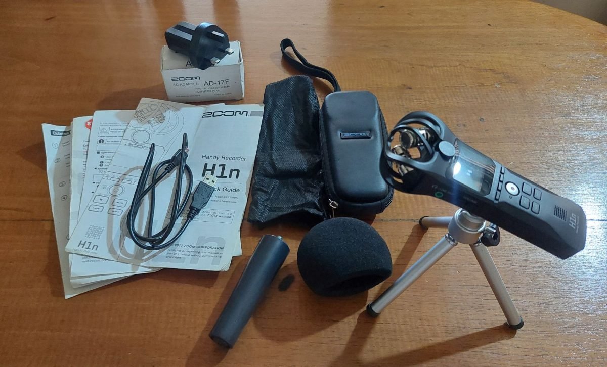 ¡COMBO COMPLETO! Grabadora Zoom H1n + Accesorios Premium (Excelente Estado) - foto 2