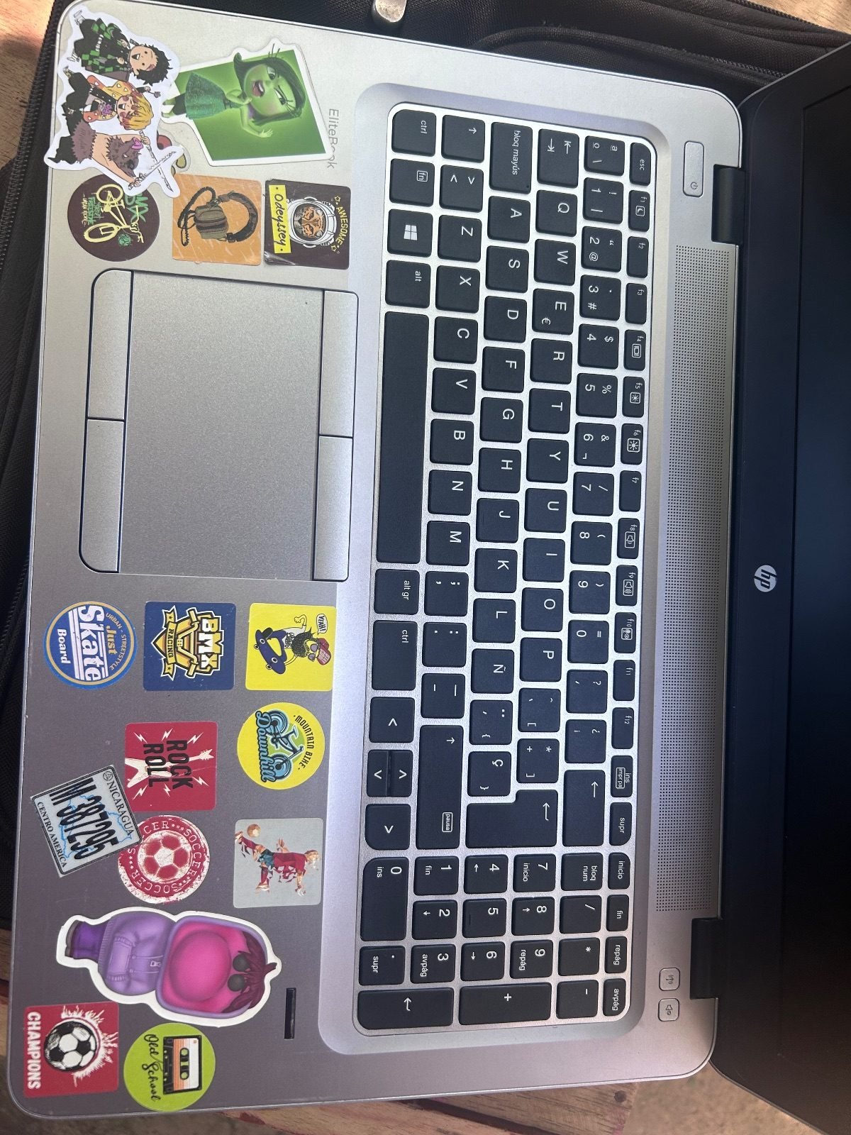 Vendo laptop Hp - foto 7