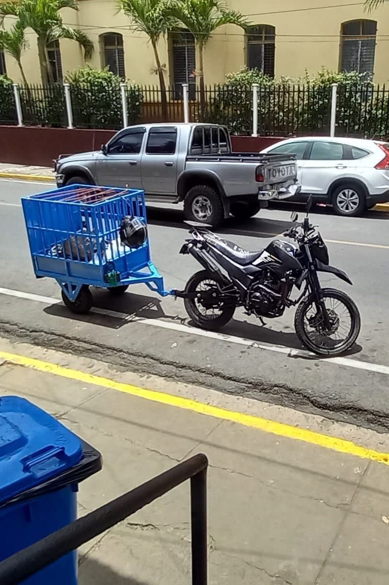 Moto en venta - foto 2