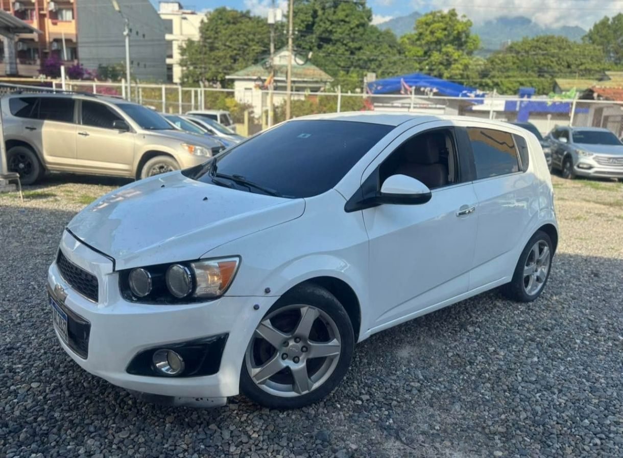 VENTA DE CARROS PRIMA BAJA Y ACCESIBLE - foto 10