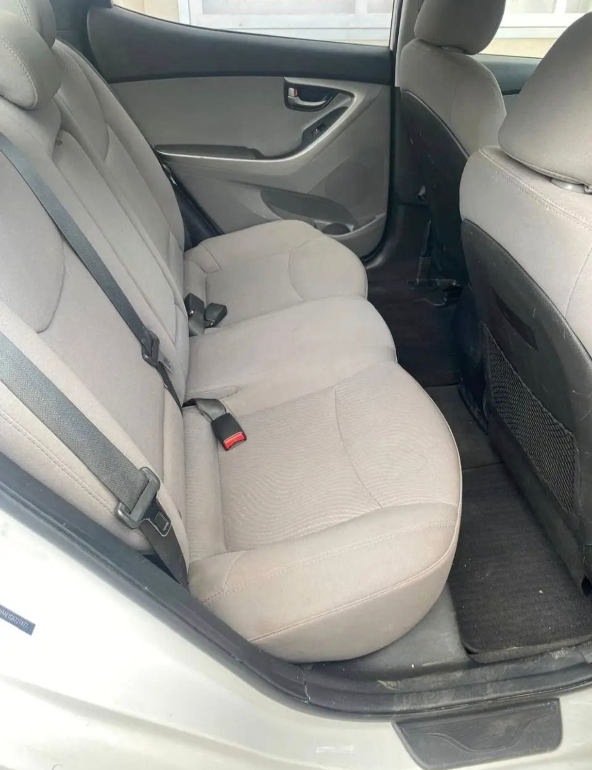 Vendo Hyundai Elantra año 2016 - foto 8
