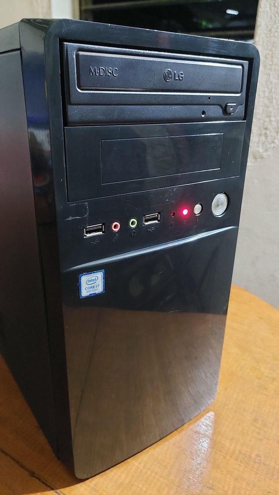 ¡¡GANGA… PODEROSA COMPUTADORA - EXCELENTE ESTADO!!