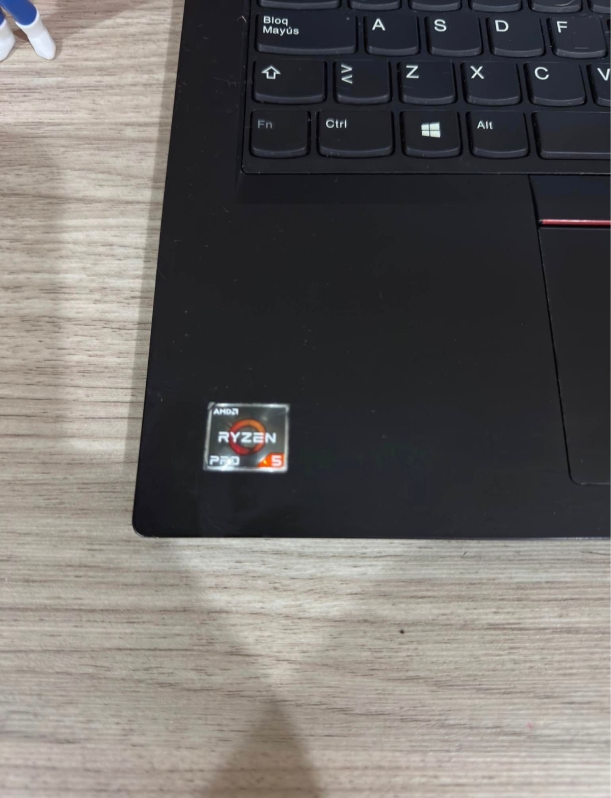 Laptop Lenovo L14 Ryzen pro. con 16 GB con 512 GB en su caja - foto 3