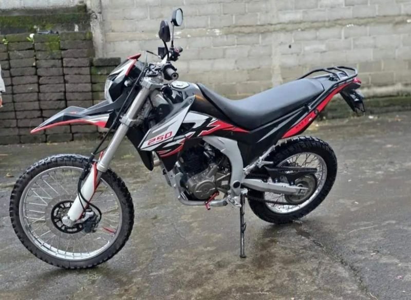 GENESIS SX3 4V 250 AÑO 2026 en Nicaragua