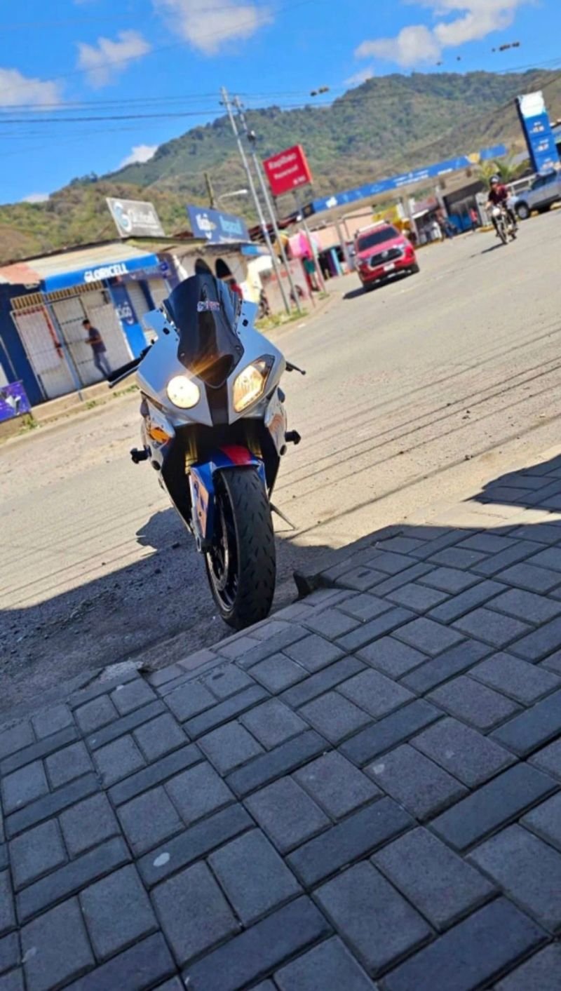 BMW S1000rr en Nicaragua