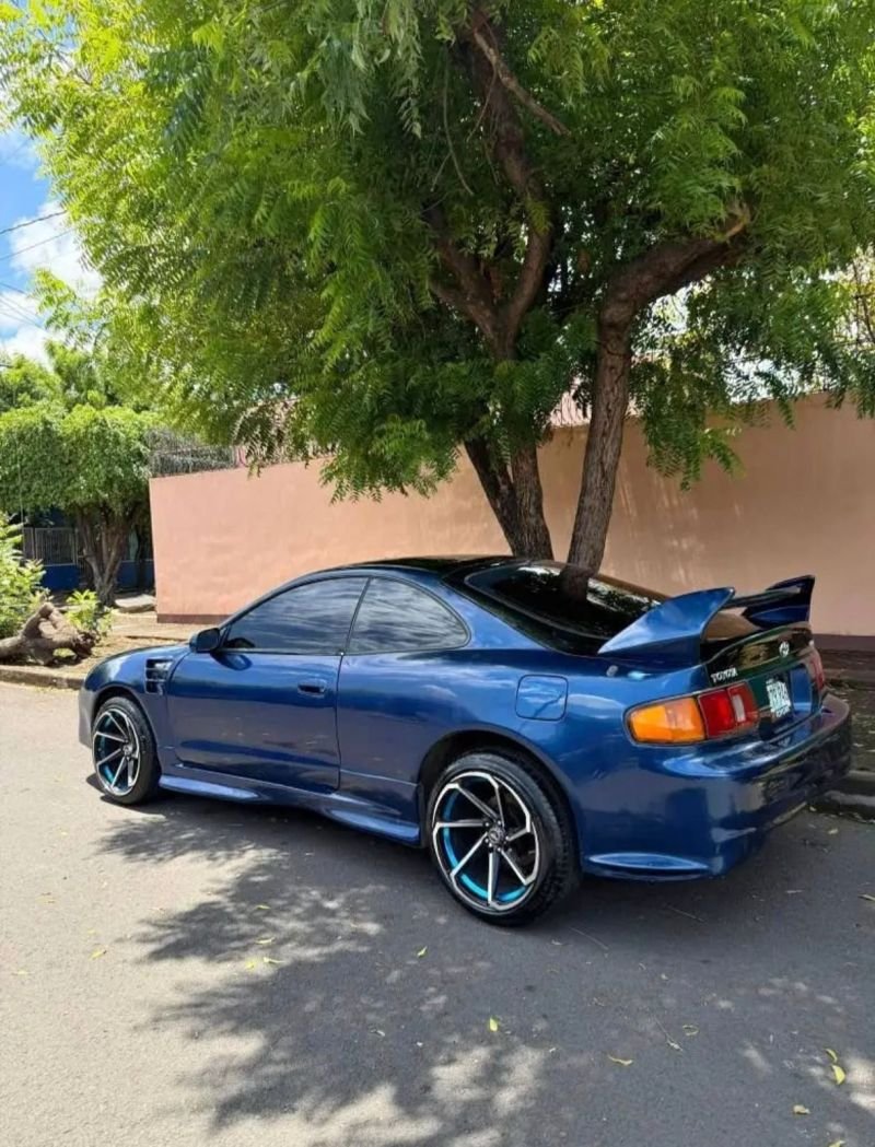 Toyota Celica año 2000