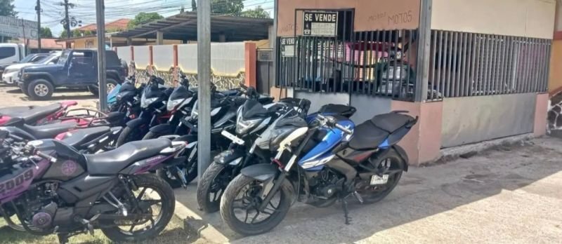 Vendo motos  pulsar NS 200